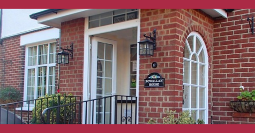 Why Choose Rowallan House? Why Choose Rowallan House?